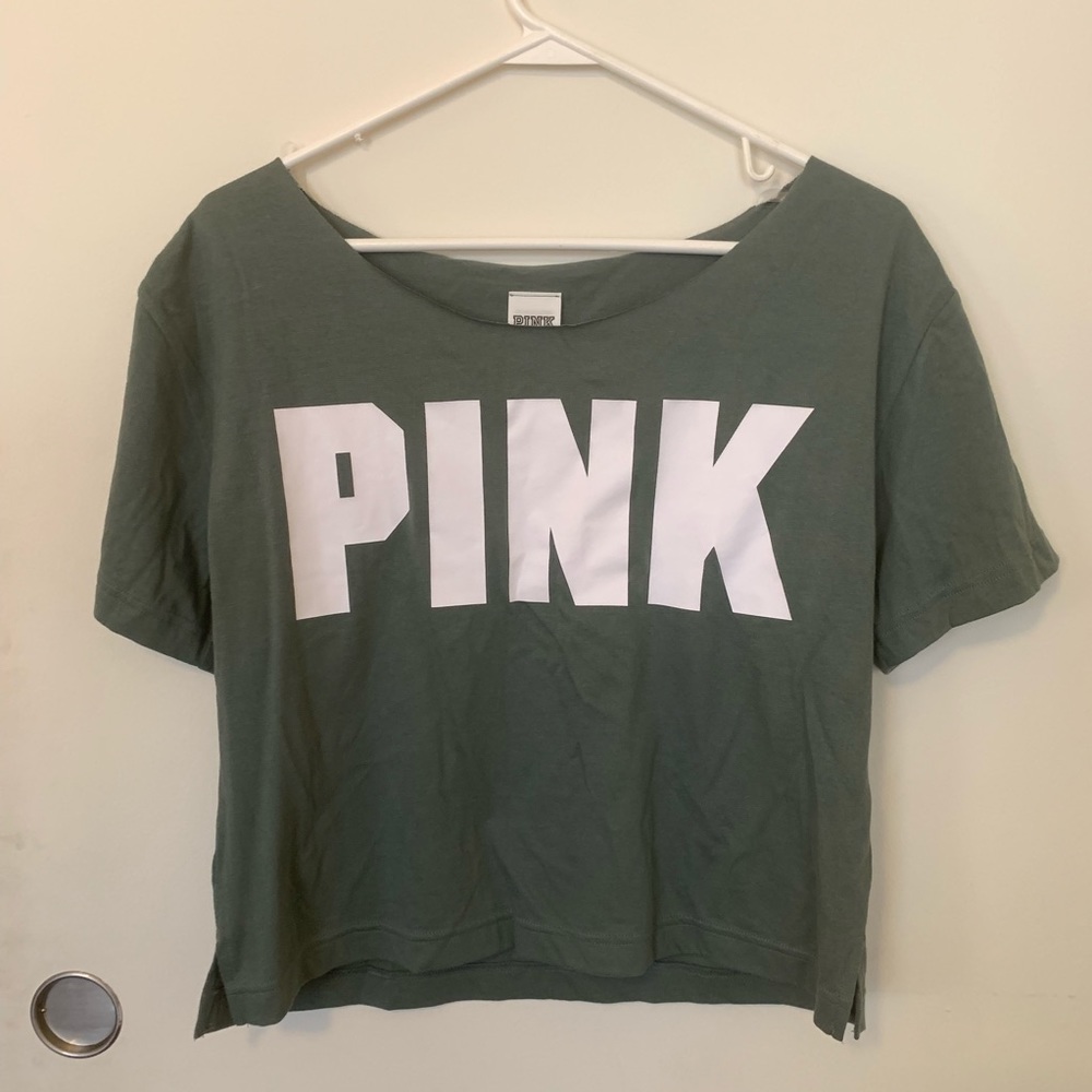 🔴SOLD🔴Victoria’s Secret PINK crop